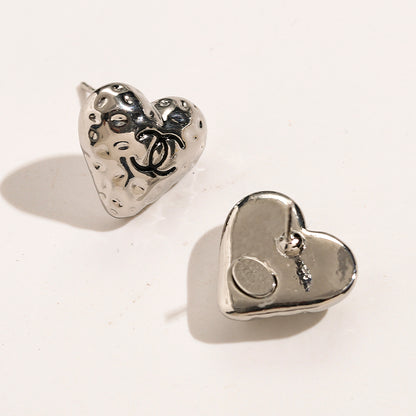 304 Stainless Steel Ornate Heart Stud Earrings