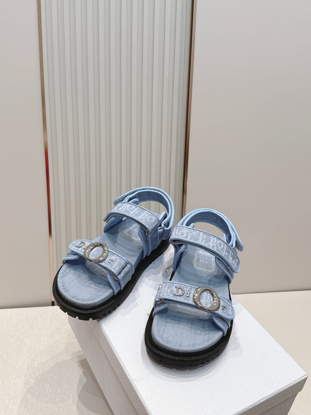 Fashion Sandals & Slippers Daily Footwear  D*or Series、Fashion Sandals & Slippers