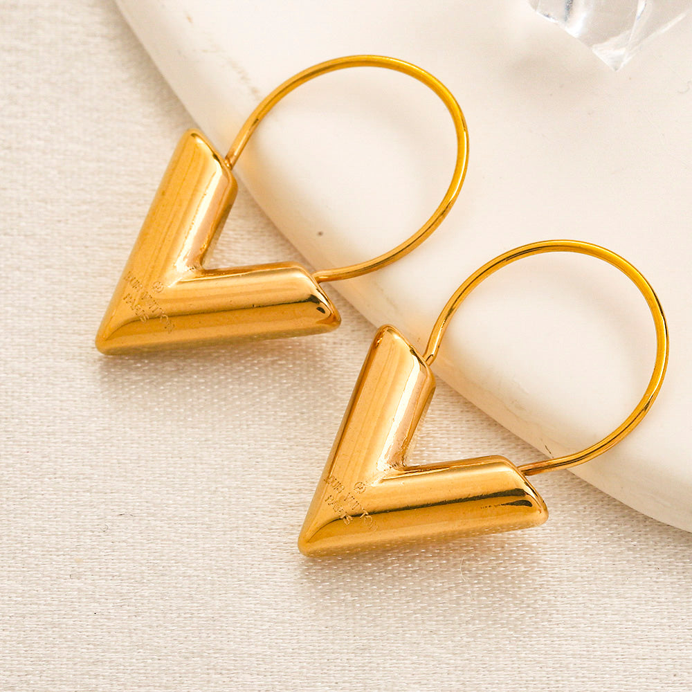 304 Stainless Steel V-Motif Earrings, Bracelet & Necklace Collection