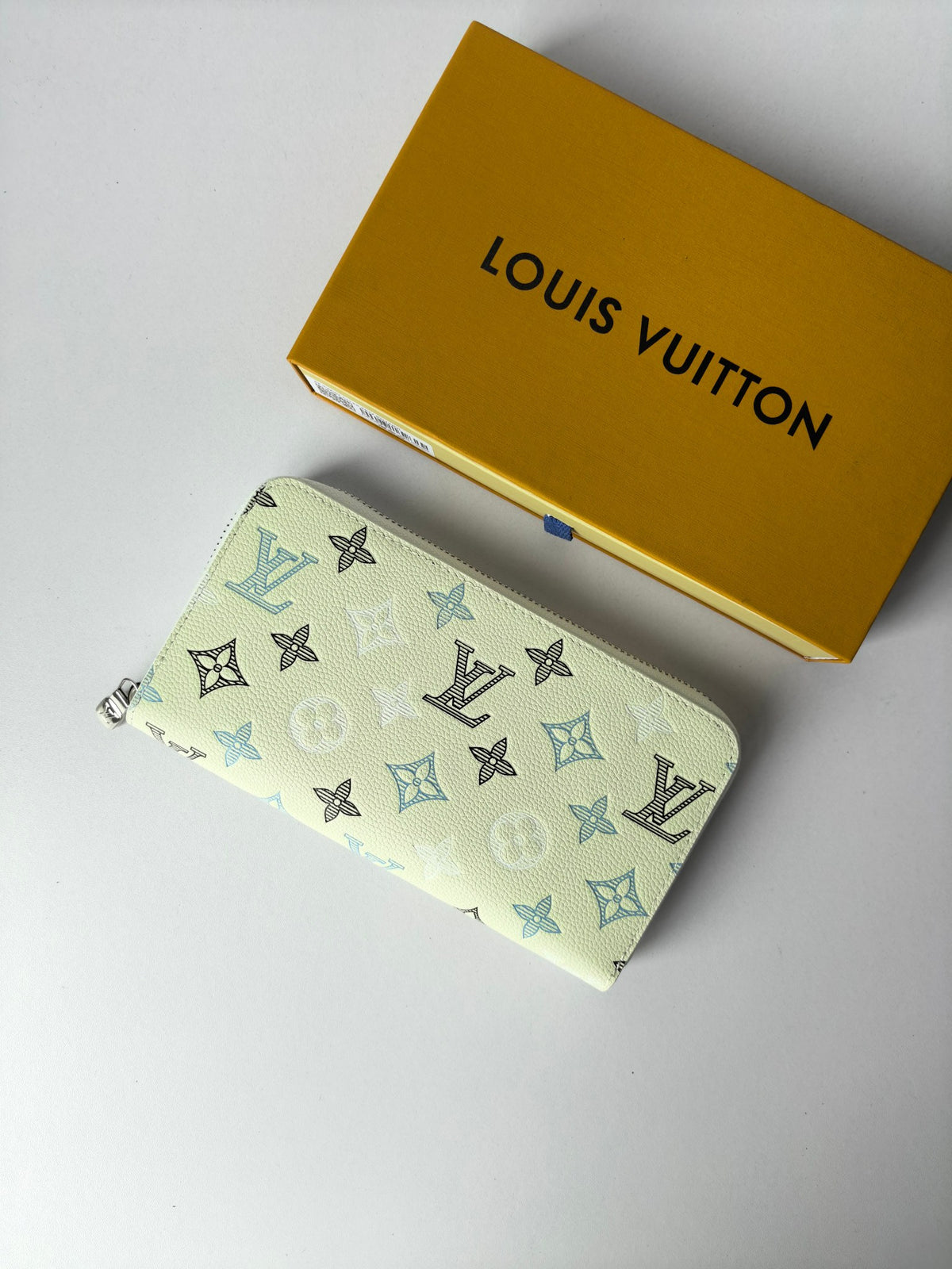Luxury‑Inspired Trendy Wallets 006 L*V Series、Fashion Bags
