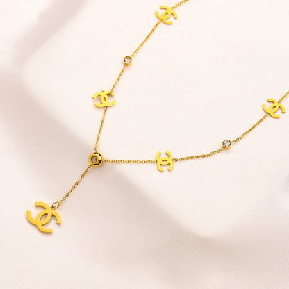 304 Stainless Steel Interlocking-C & Open-Circle Station Necklace