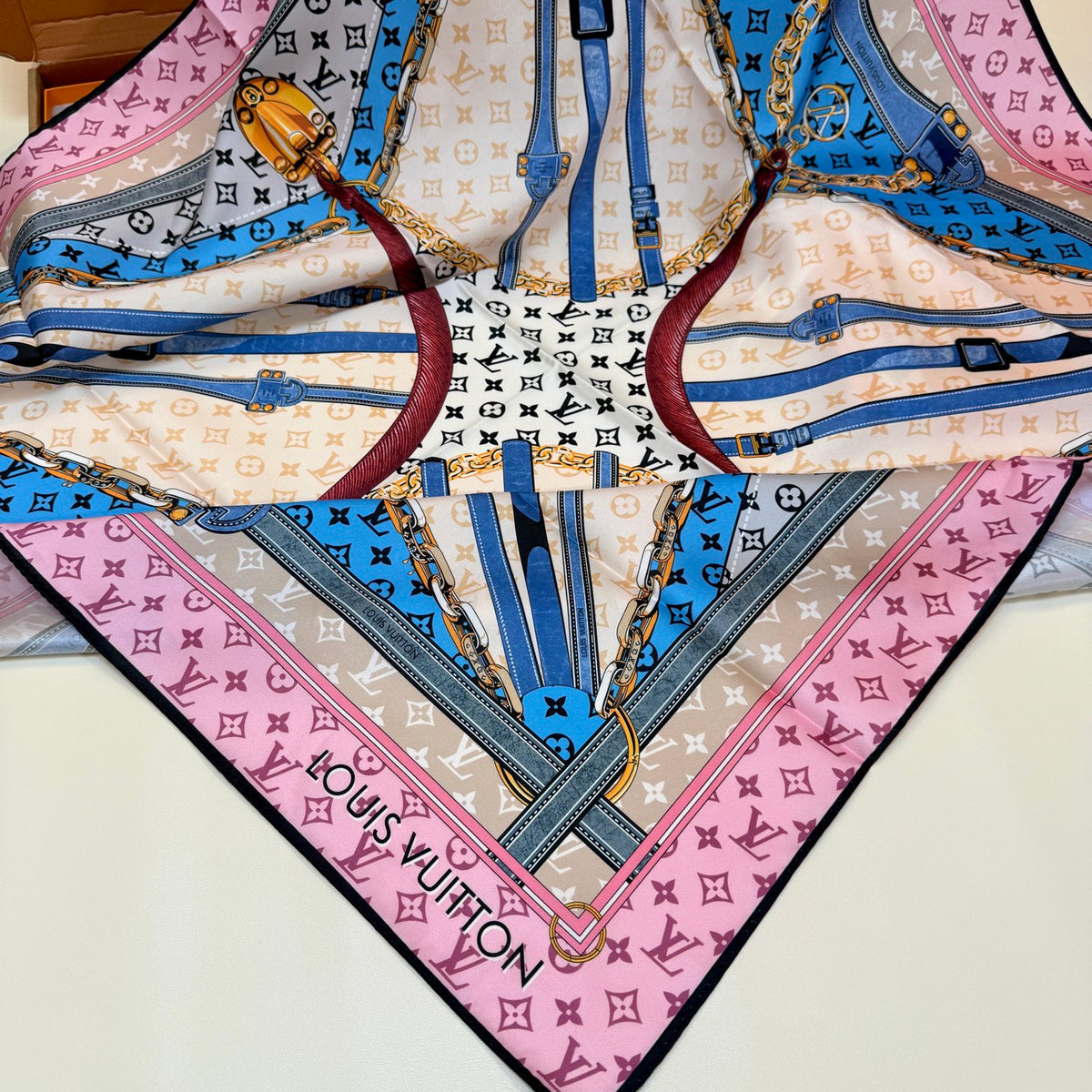 Patchwork Travel Print Square Scarf - 90 x 90 cm