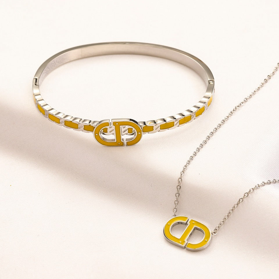 304 Stainless Steel Color-Inlay Round Monogram Bangle Bracelet