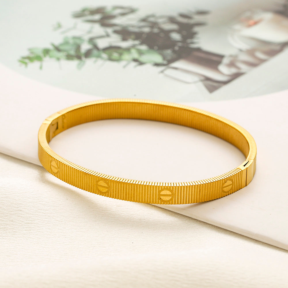 304 Stainless Steel Fine-Ribbed Screw-Motif Bangle Bracelet