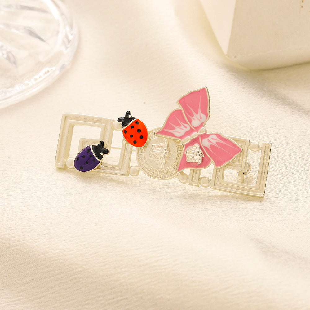 Alloy Steel Stamped Logo Brooch,Brooches Collection、V*rsace  Series