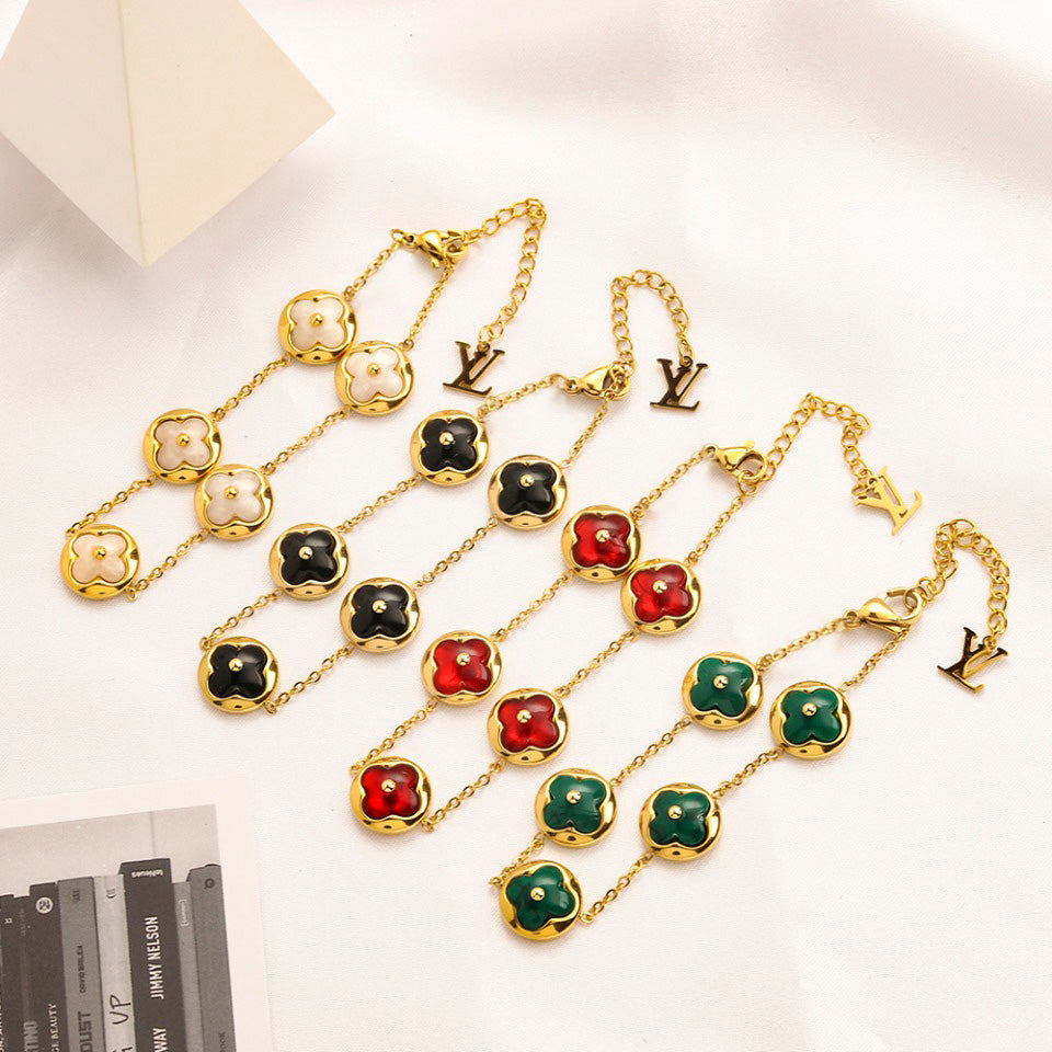 Schmuckset aus 304er Edelstahl: Ohrringe, Armband, Halskette