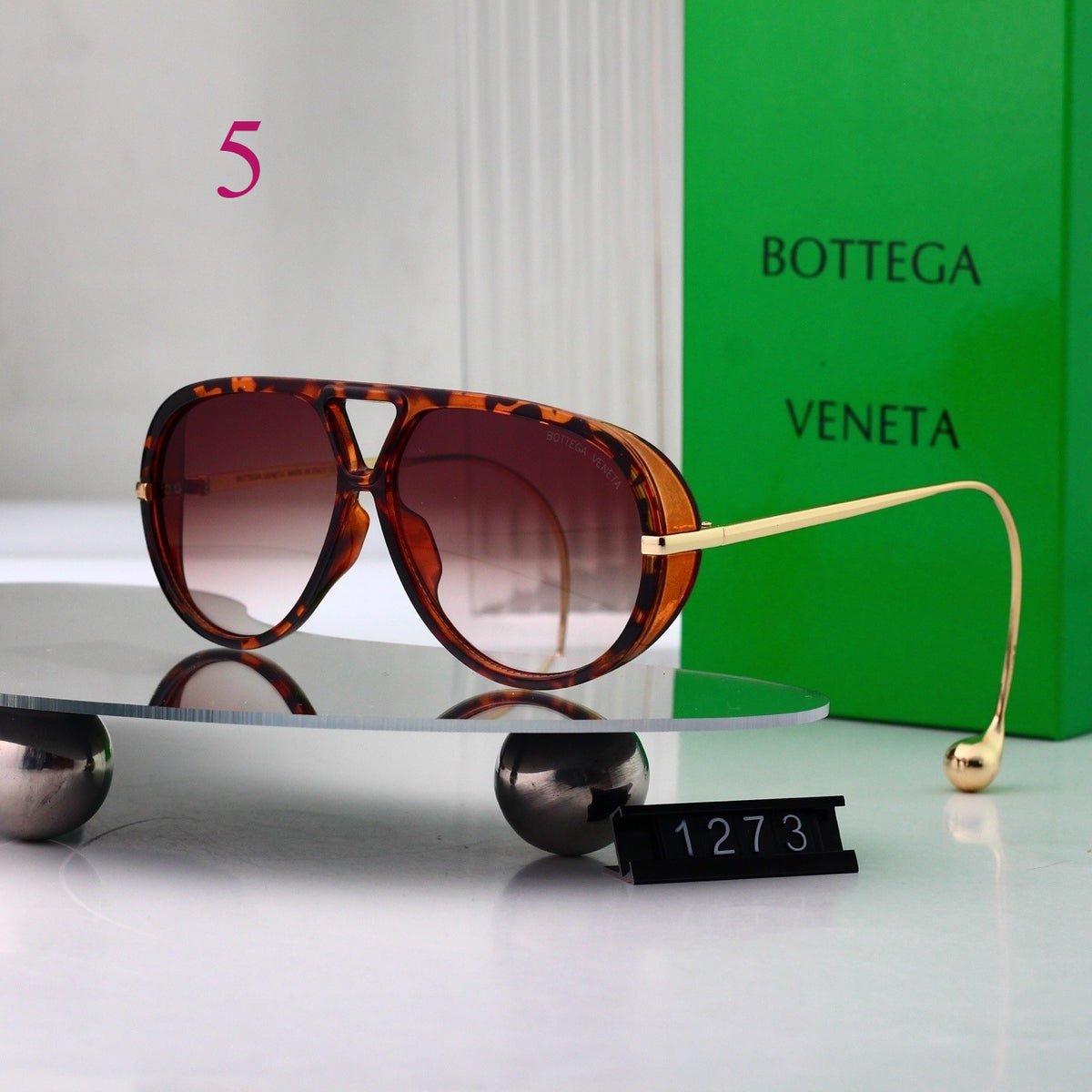 Classic Teardrop Aviator Sunglasses