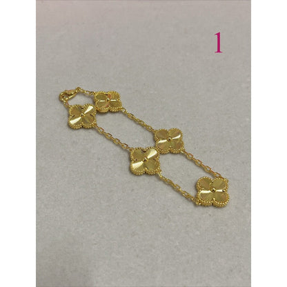 Rounded Quatrefoil Chain Bracelet