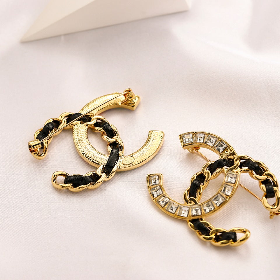 Alloy Steel Stamped Logo Brooch,Brooches Collection、CH*NEL Series