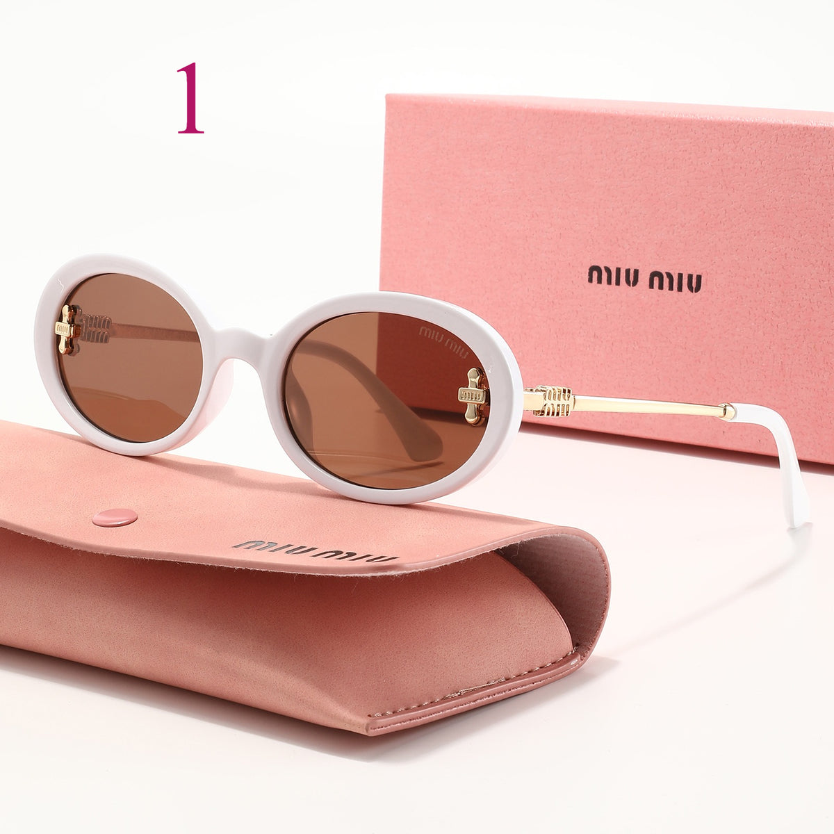 Round Sunglasses with Patterned Rims