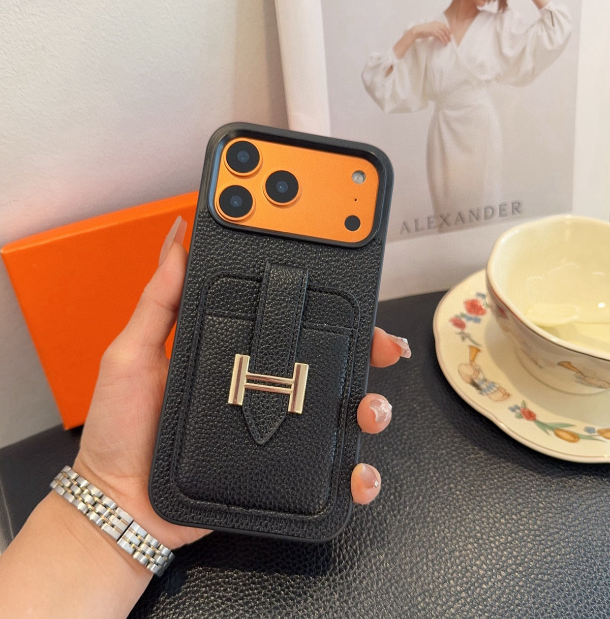 Fashion Aesthetic Shock Absorbing Protective Phone Case  He*mes Series、Fashion Phone Case