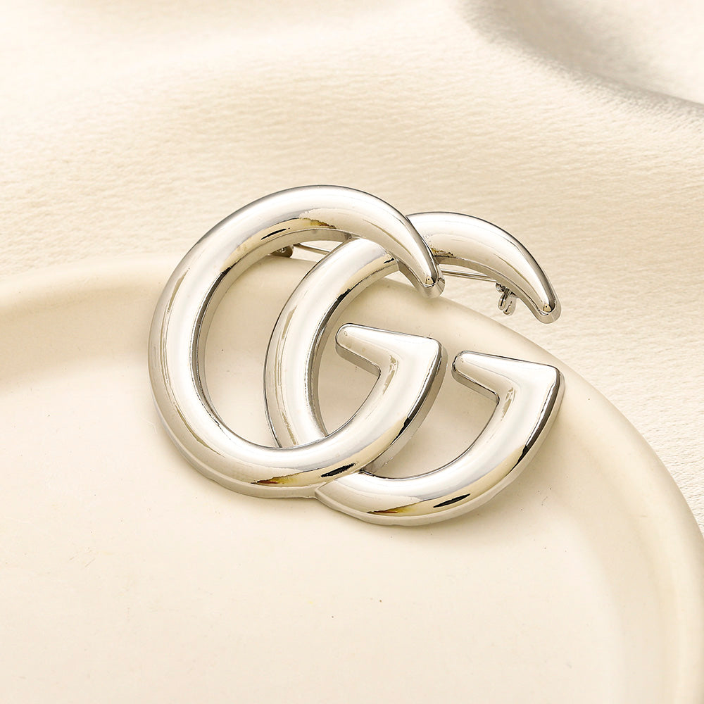 Alloy Steel Stamped Logo Brooch,Brooches Collection、GU*CI Series
