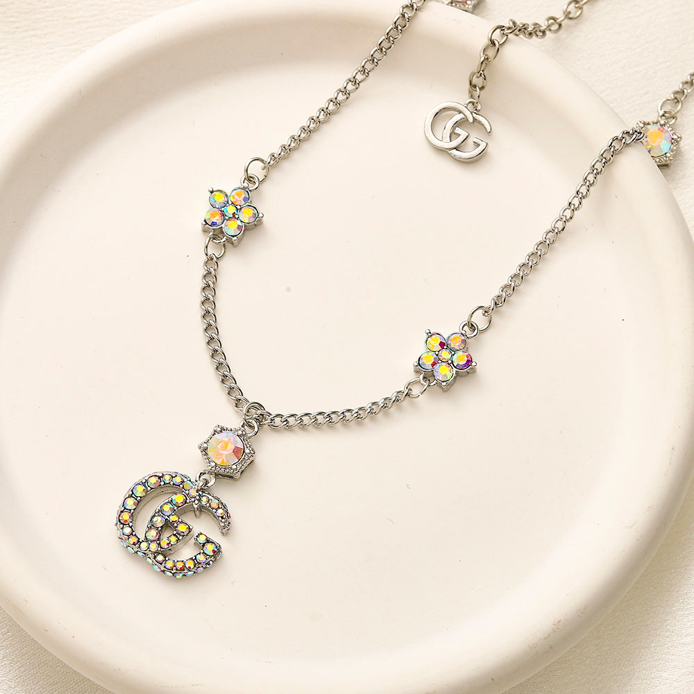 Schmuckset aus Ohrringen, Armband und Halskette aus Edelstahl 304