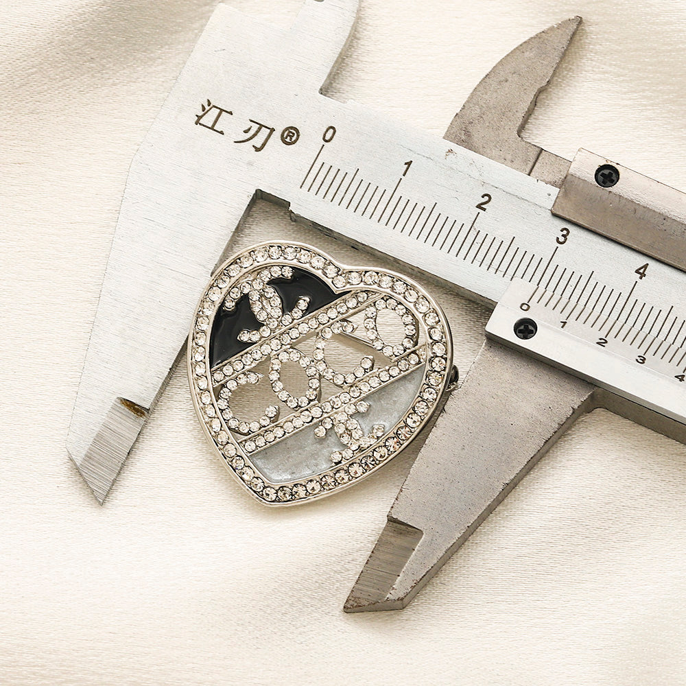 Alloy Stamped Logo Brooch,Brooches Collection、CH*NEL Series