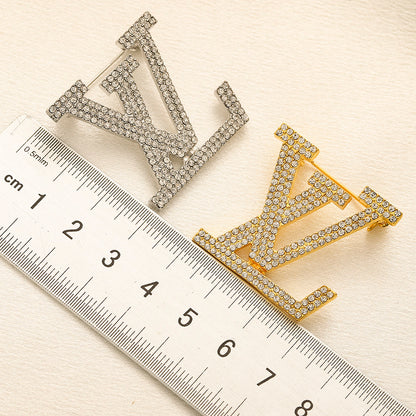 Alloy Steel Stamped Logo Brooch,Brooches Collection、L*V Series