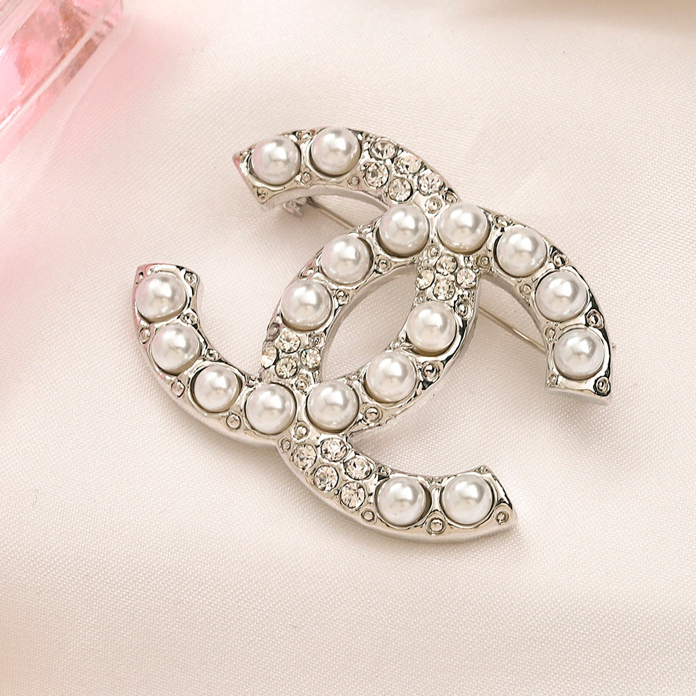 Alloy Steel Stamped Brooch,CH*NEL Series、Brooches Collection