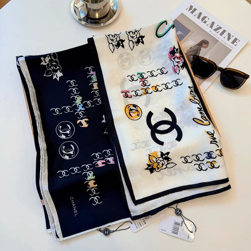 Jewelry Motif Square Scarf - 90 x 90 cm
