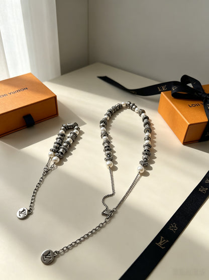Spike-Drop Chunky Chain Necklace