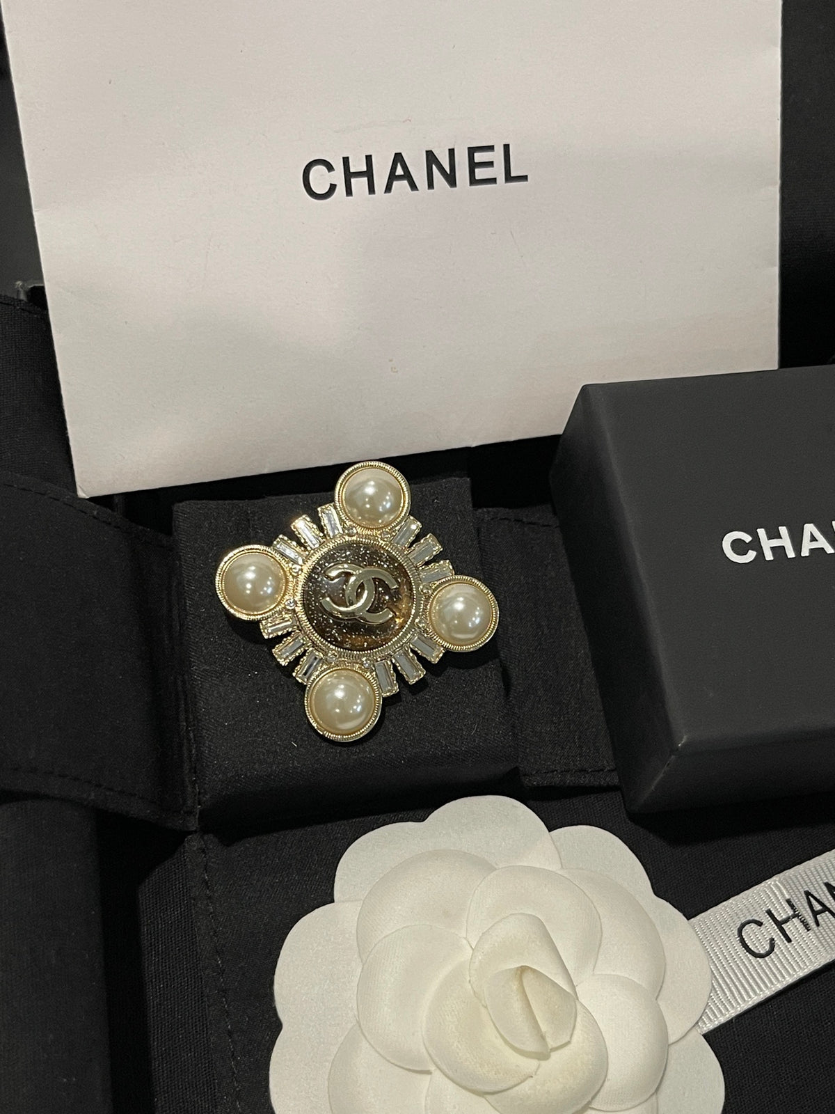 Premium Edition Brooch、Brooches Collection、CH*NEL Series、𝐁𝐫𝐨𝐨𝐜𝐡𝐞𝐬（𝐇）