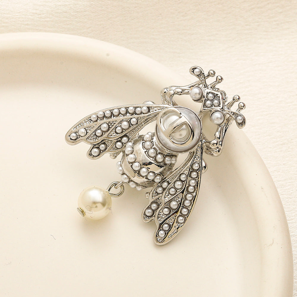Alloy Stamped Logo Brooch,Brooches Collection、D*or Series