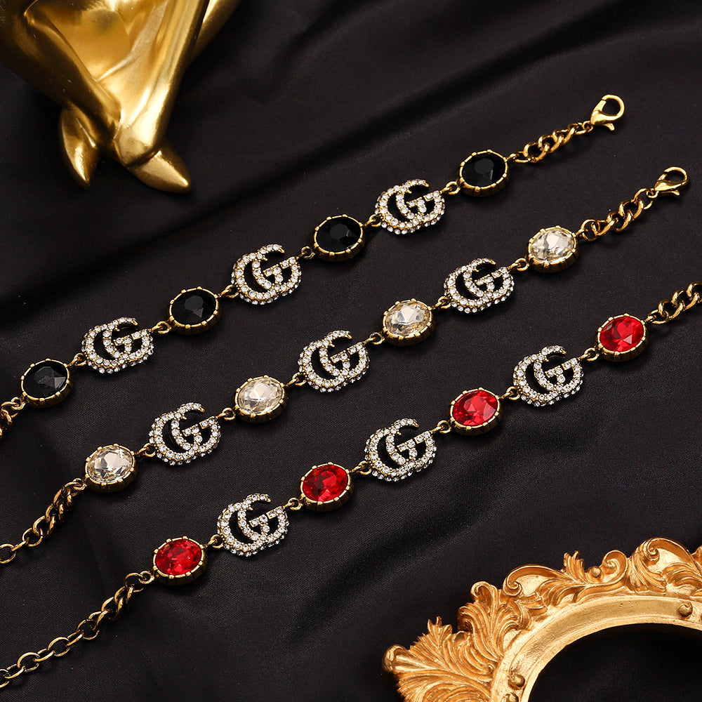 Ohrringe Armband Halskette aus Legierung mit gestanztem Logo-Set