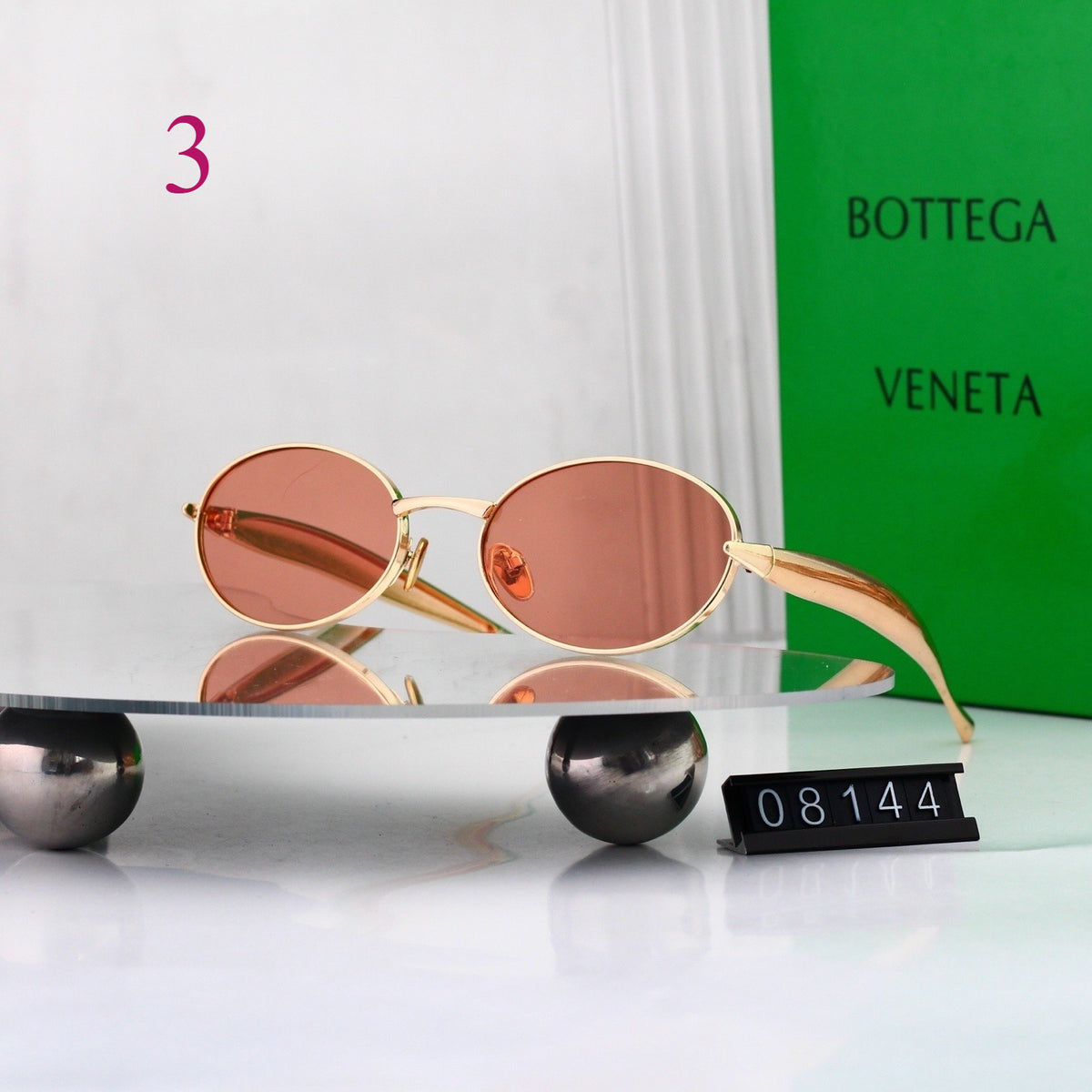 Round Sunglasses with Textured Metal Temples