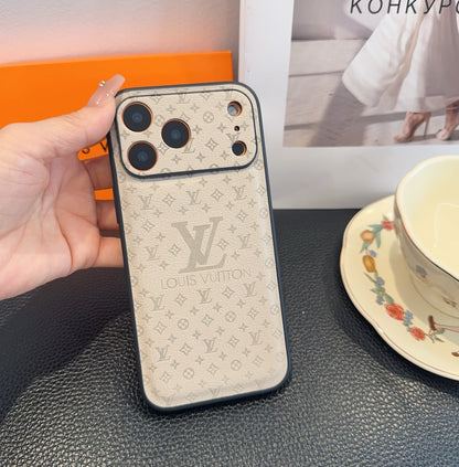 Fashion Aesthetic Shock Absorbing Protective Phone Case  L*V Series、Fashion Phone Case