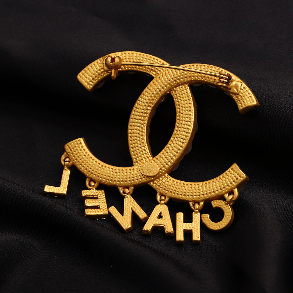 Alloy Stamped Logo Brooch,Brooches Collection、CH*NEL Series