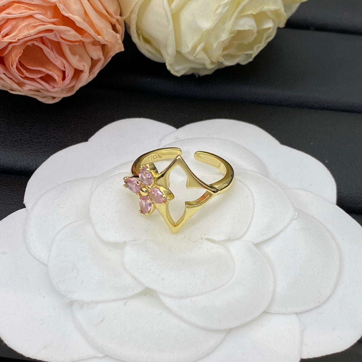 Premium Edition Ring,L*V Series、Rings Collection、𝐑𝐢𝐧𝐠𝐬（𝐇）