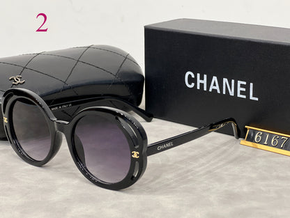 Oversized Round Sunglasses with Layered Rim Detail