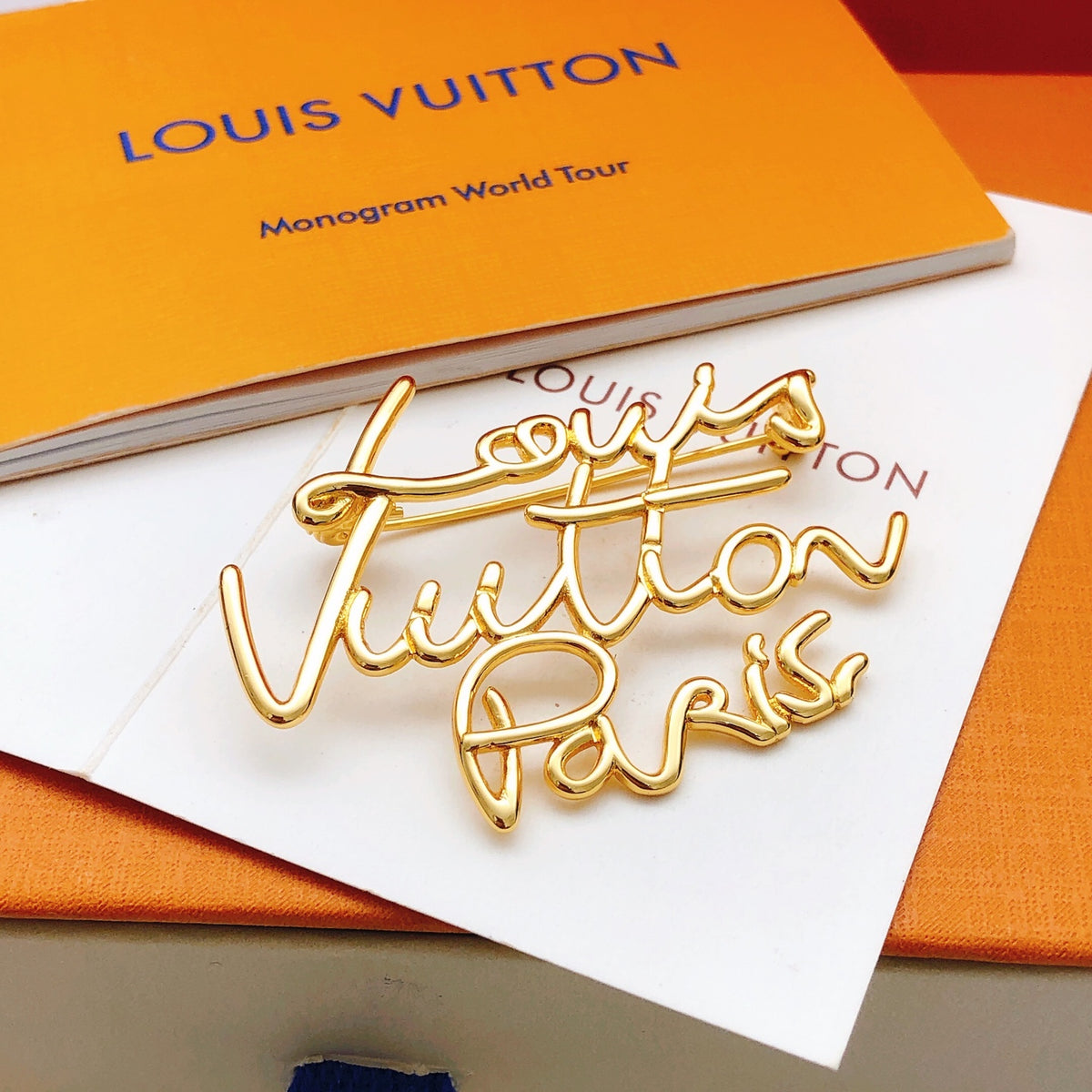 Premium Edition Brooch、Brooches Collection、L*V Series、𝐁𝐫𝐨𝐨𝐜𝐡𝐞𝐬（𝐇）