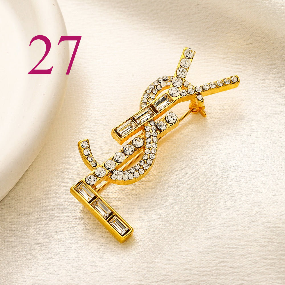 Fashion Brooch Collection,Brooches Collection、GU*CI Series、L*V Series、D*or Series、Y*L Series