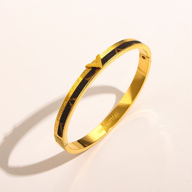 304 Stainless Steel Black Inlay V-Accent Bangle Bracelet