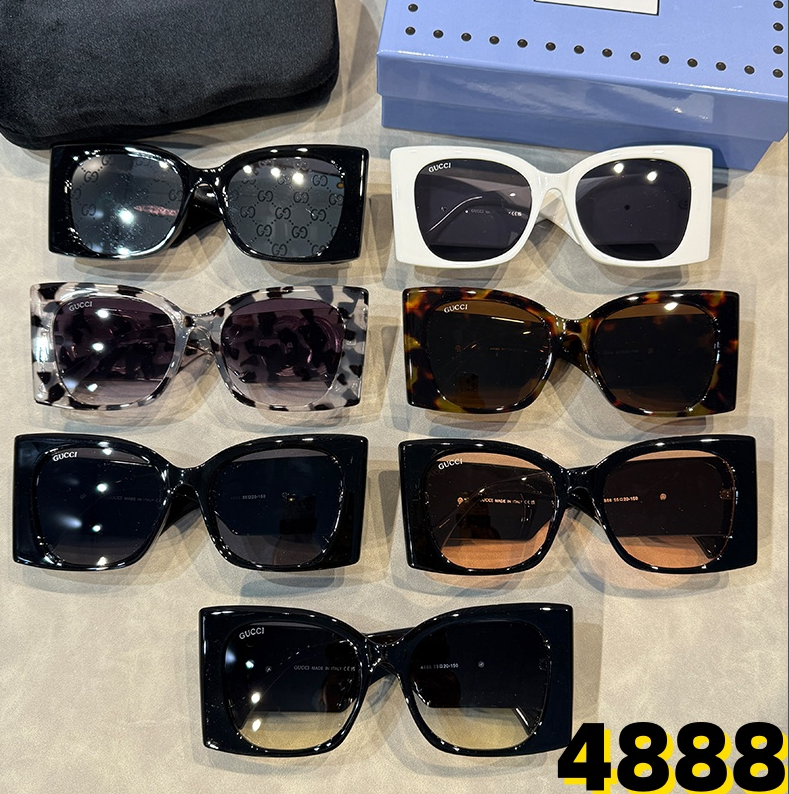 Oversized Square Sunglasses with Interlocking Logo Hinges
