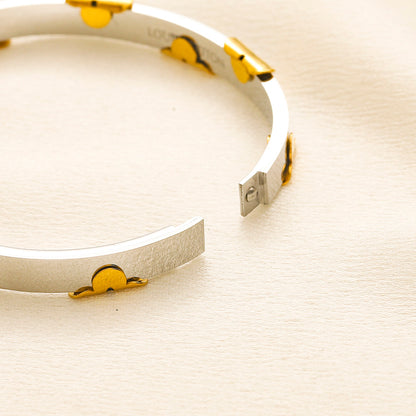 304 Stainless Steel Polished Floral Monogram Band Bracelet