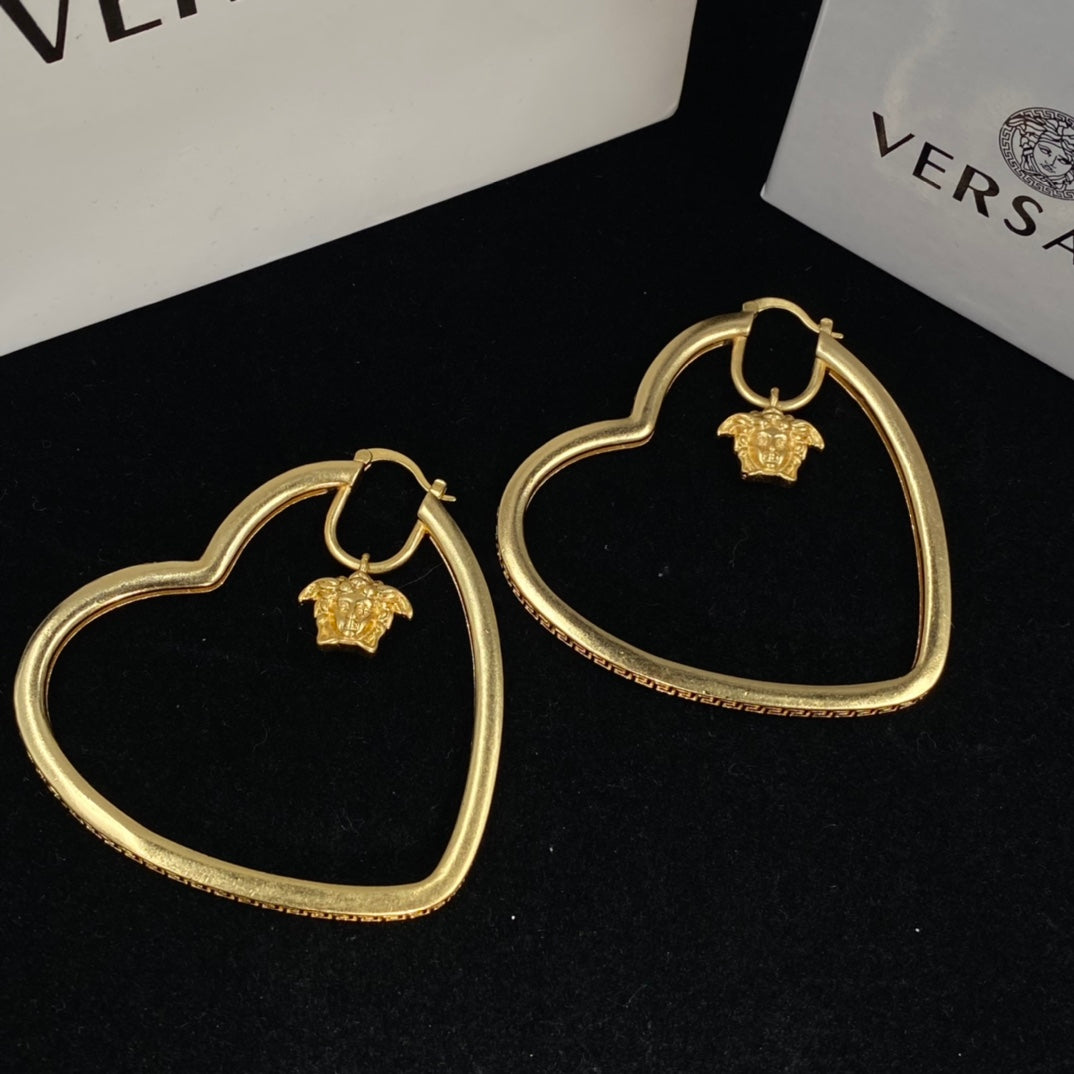 Heart Outline Hoop Earrings