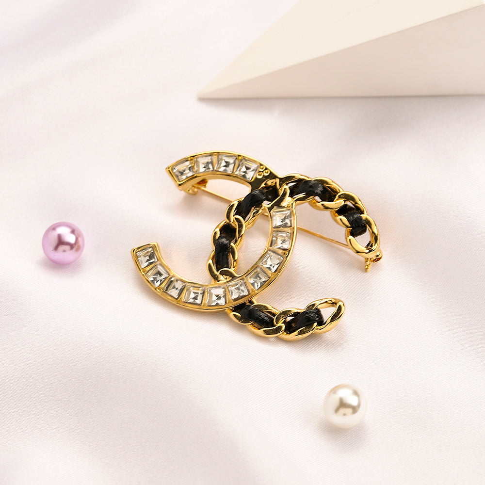 Alloy Steel Stamped Logo Brooch,Brooches Collection、CH*NEL Series