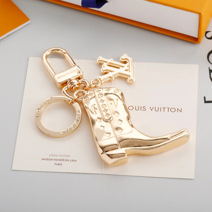 Premium Fashion Keychain Stylish Accessory、𝐊𝐞𝐲𝐜𝐡𝐚𝐢𝐧𝐬 & 𝐊𝐞𝐲 𝐑𝐢𝐧𝐠、L*V Series