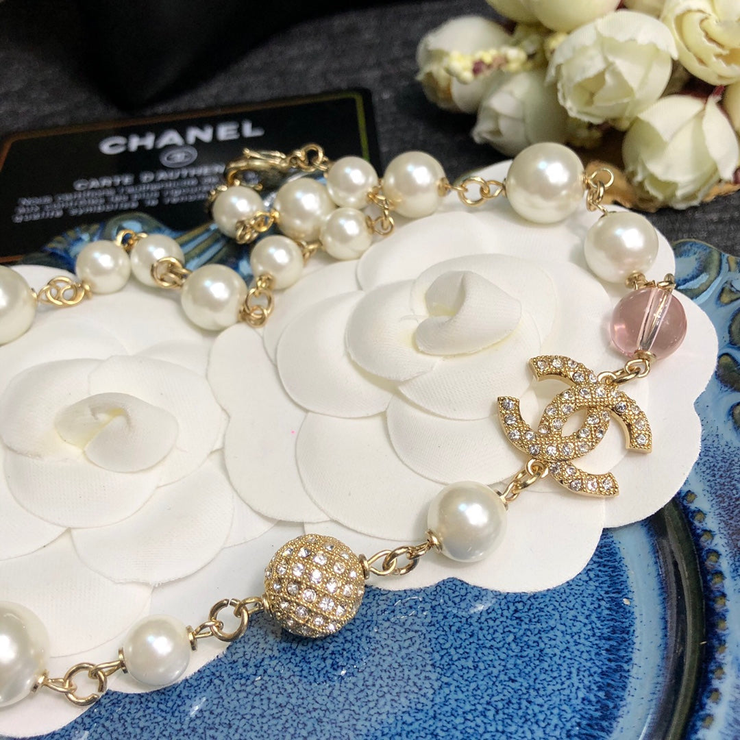 Pastel Stone Interlocking-C Link Necklace