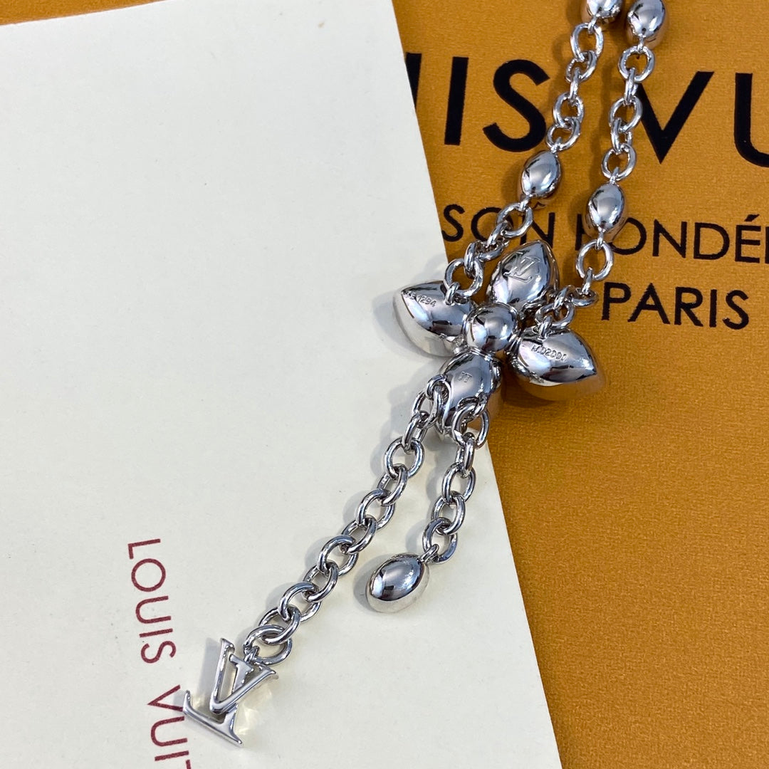 Pave Flower Pendant Chunky Chain Necklace