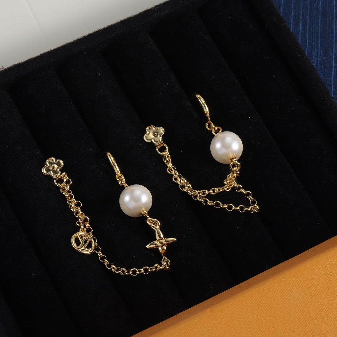 Pearl-Effect & Chain Charm Hoop Earrings