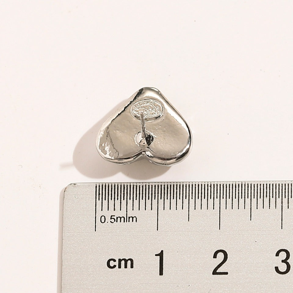 304 Stainless Steel Ornate Heart Stud Earrings