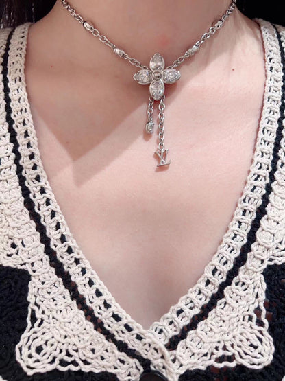 Pave Flower Pendant Chunky Chain Necklace