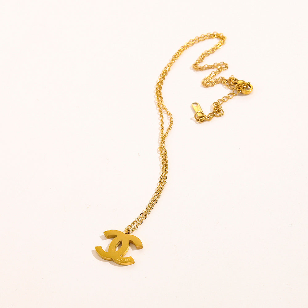 304 Stainless Steel Bold Interlocking-C Pendant Necklace