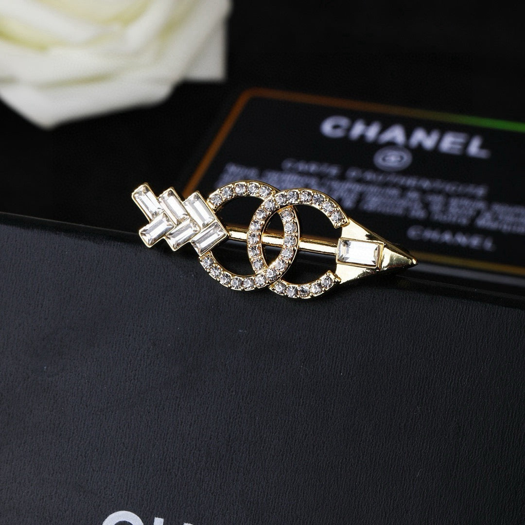 Premium Edition Brooch、Brooches Collection、CH*NEL Series、𝐁𝐫𝐨𝐨𝐜𝐡𝐞𝐬（𝐇）
