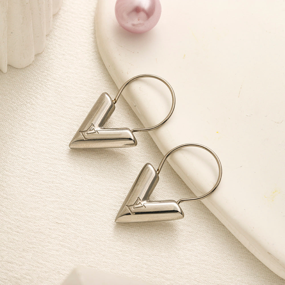 304 Stainless Steel V-Motif Earrings, Bracelet & Necklace Collection