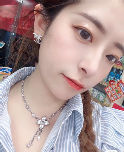 Pave Flower Pendant Chunky Chain Necklace