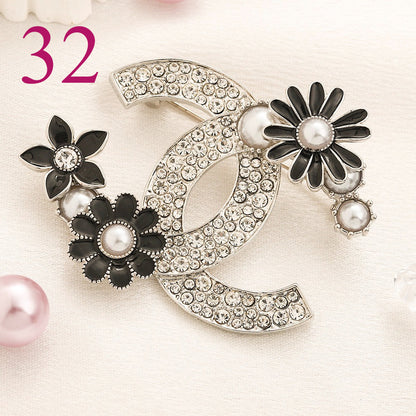 Fashion Brooch Collection,Brooches Collection、CH*NEL Series