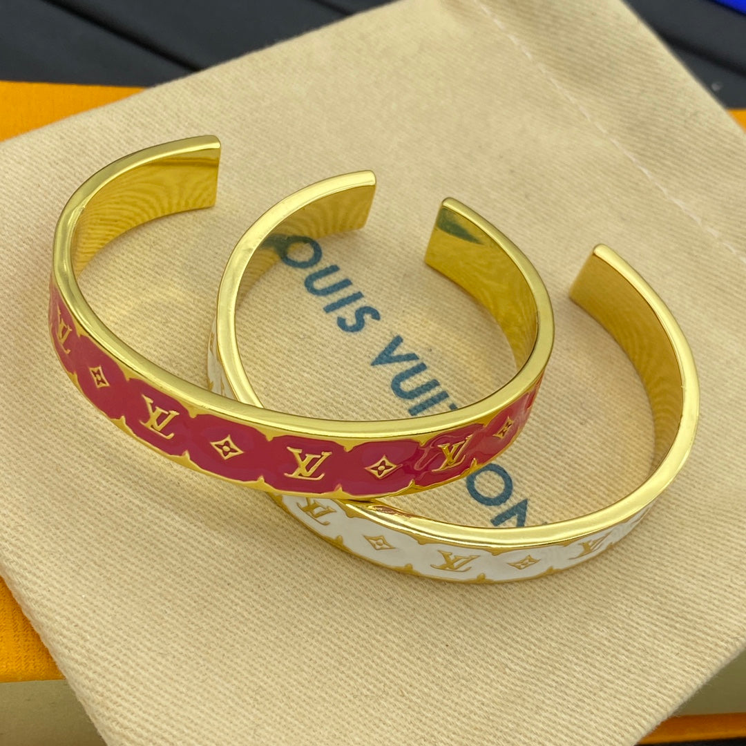 Color-Inlay Floral Monogram Bangle Bracelet