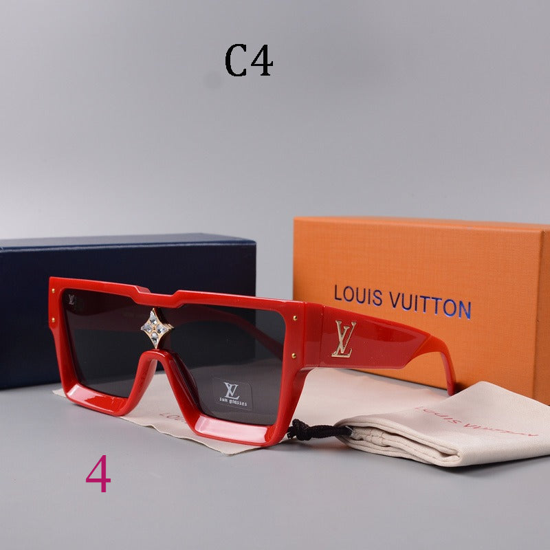 Flat-Top Square Sunglasses with Star Bridge Detail